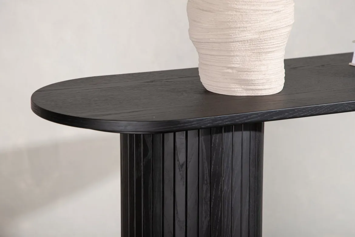 Beistelltisch Lina – in drei Farben mit Rippendetails