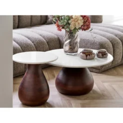 Beistelltisch Liorven – aus Mangoholz