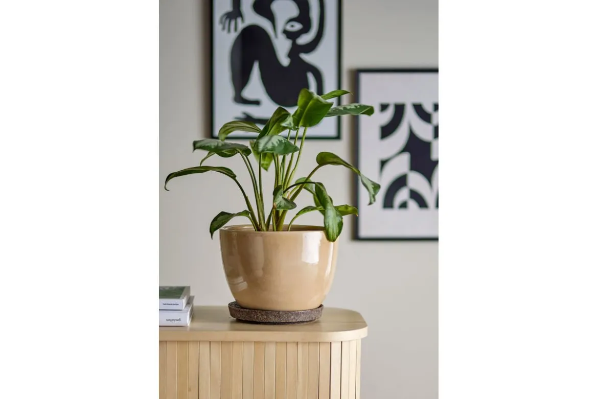 Blumentopf Lunna – Naturglasur in Braun mit Untertasse