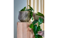 Blumentopf „Terraea“ – Braunes Steingut