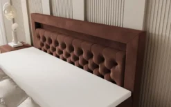 Boxspringbett Menzogna mit Schwebeoptik und LED in Samt