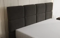 Boxspringbett Nessa mit hohen Füßen in Teddy Bouclé