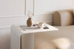 Couchtisch/Beistelltisch Cosmo – Pulverbeschichtetes Metall in modernem Design