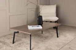 Couchtisch Hator - mit Stahlgestell und Walnussoptik