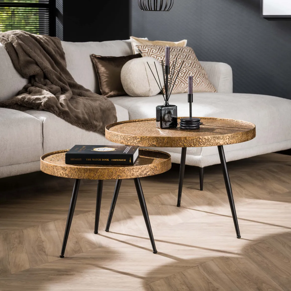 Couchtisch Kharu - 2er Set in Metallic-Antikbronze in rundem Design