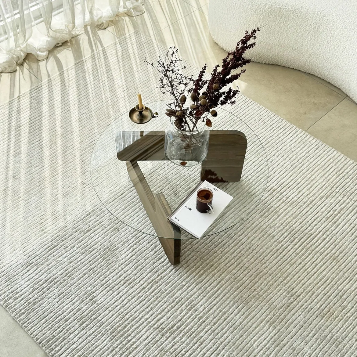 Couchtisch Palvero - mit runder Glasplatte und Kiefernholz