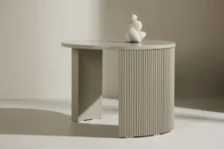 Couchtisch Rouven - mit geriffeltem Korpus