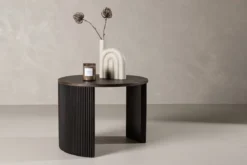 Couchtisch Rouven - mit geriffeltem Korpus