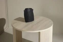 Couchtisch Rouven - mit geriffeltem Korpus