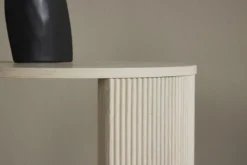 Couchtisch Rouven - mit geriffeltem Korpus