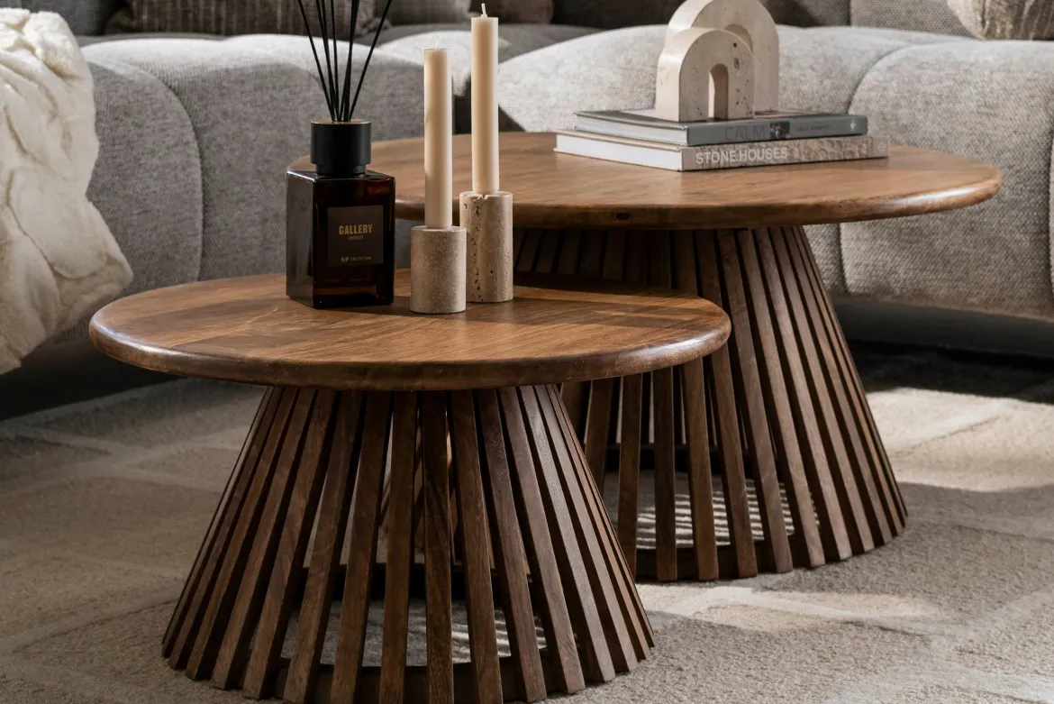 Couchtisch Savira - 2er Set aus Mangoholz mit konischem Tischfuß