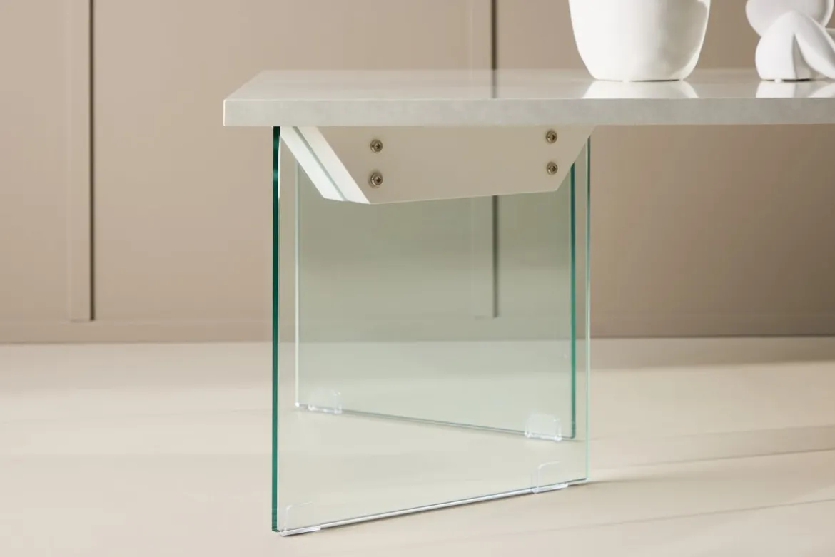 Couchtisch Valerio - elegant mit Glasbeinen