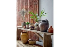 Deko-Blumentopf Arvik – Geprägtes Zementdesign in Grau