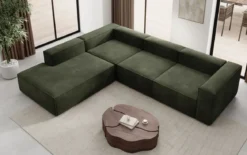Designer Ecksofa Lesley mit langer Ottomane in Samt
