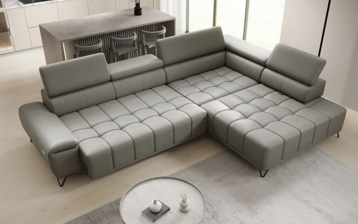 Designer Ecksofa Selora mit elektrischer Schlaffunktion und verstellbarerer Rückenlehne in Echtleder