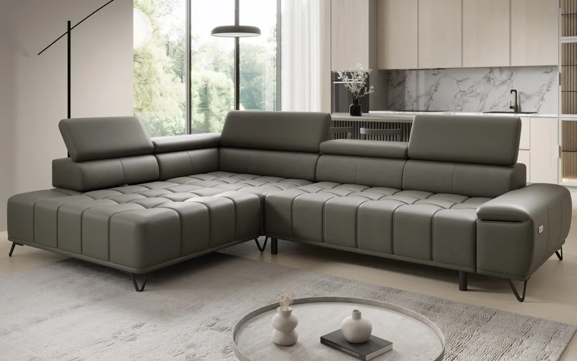 Designer Ecksofa Selora mit elektrischer Schlaffunktion und verstellbarerer Rückenlehne in Echtleder