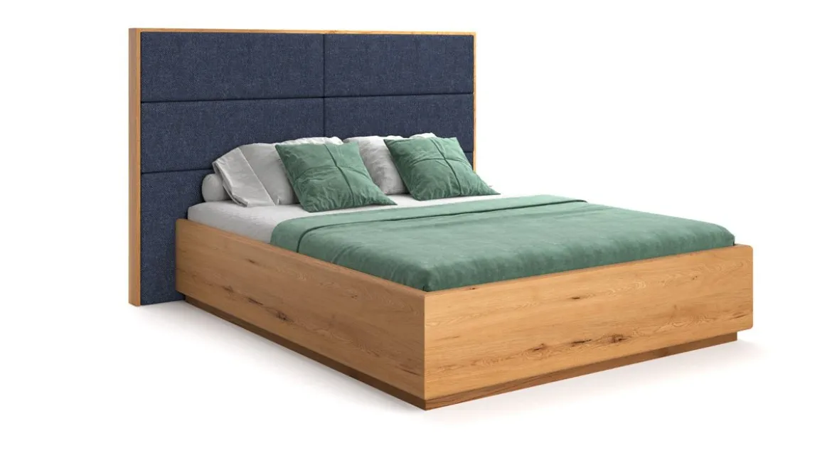 Designer Holzbett Valent aus massiver Eiche mit Stauraum