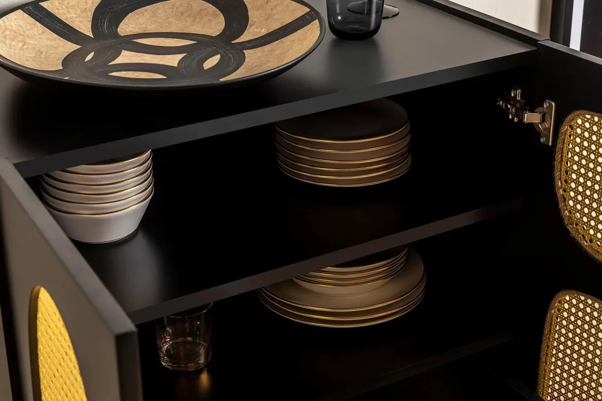 Designer Kommode Jorvella - aus Schwarz beschichtetem Holz