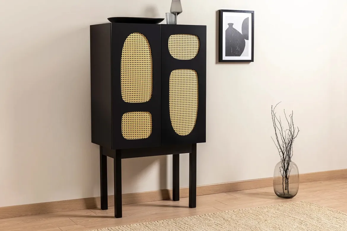 Designer Kommode Jorvella - aus Schwarz beschichtetem Holz