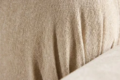 Designer Lounge Sessel Mika – Beige, Samtige Polsterung mit Chromdetails