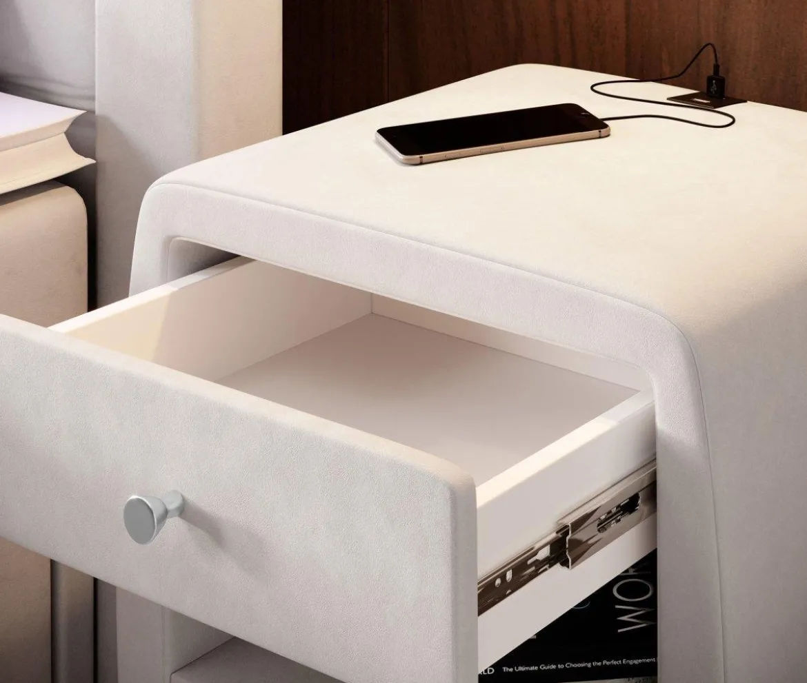 Designer Nachttisch Lilly mit USB Anschluss in Samt