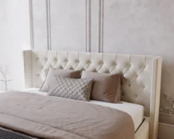 Designer Polsterbett Celestia in Samt mit Stauraum