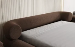Designer Polsterbett Mochi in Teddy Bouclé mit Stauraum