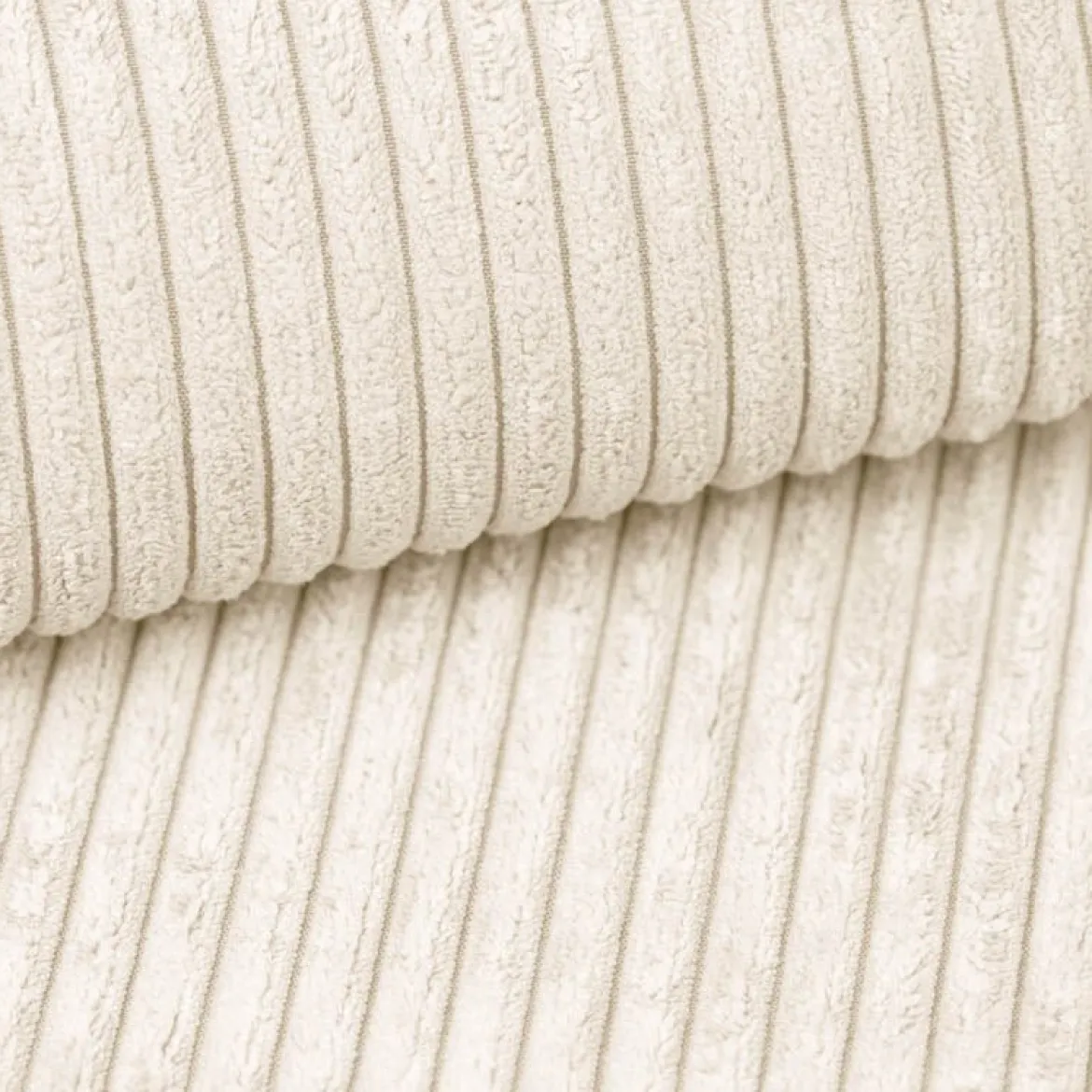 Designer Polsterbett Ophelia in Cord mit Stauraum