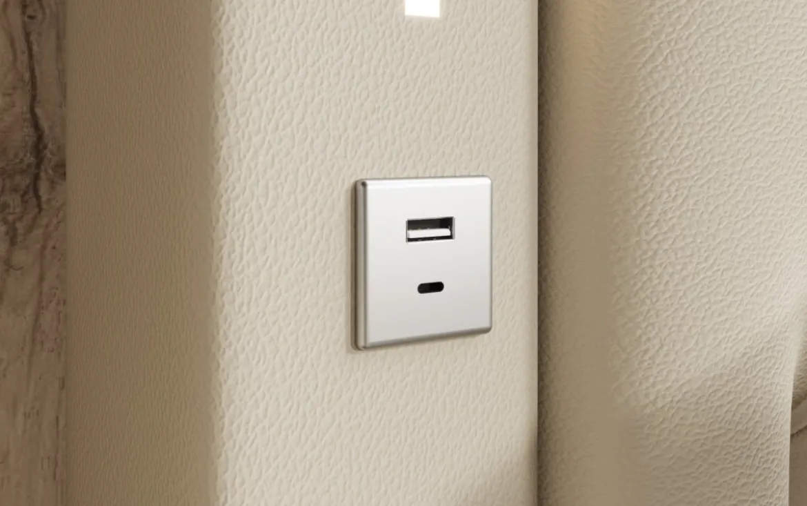 Designer Polsterbett Rio inkl. RGB, USB und Stauraum
