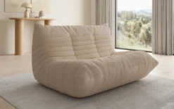 Designer 2 Sitzer Sofa Calmo in Teddy Bouclé