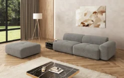 Designer Sofa Calm 3 Sitzer mit Beistellhocker und Beistelltisch in Bouclé