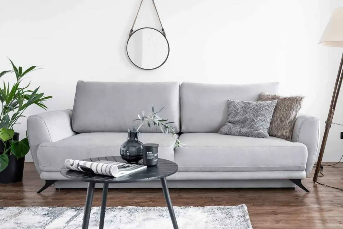 Designer Sofa Megan mit Schlaffunktion und Stauraum