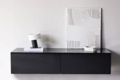 Designer TV-Lowboard Noirra – Schwebendes Design in Schwarz