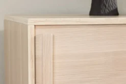 Designer TV-Lowboard Valero 180 cm MDF – Matt, mit Lamellenfront