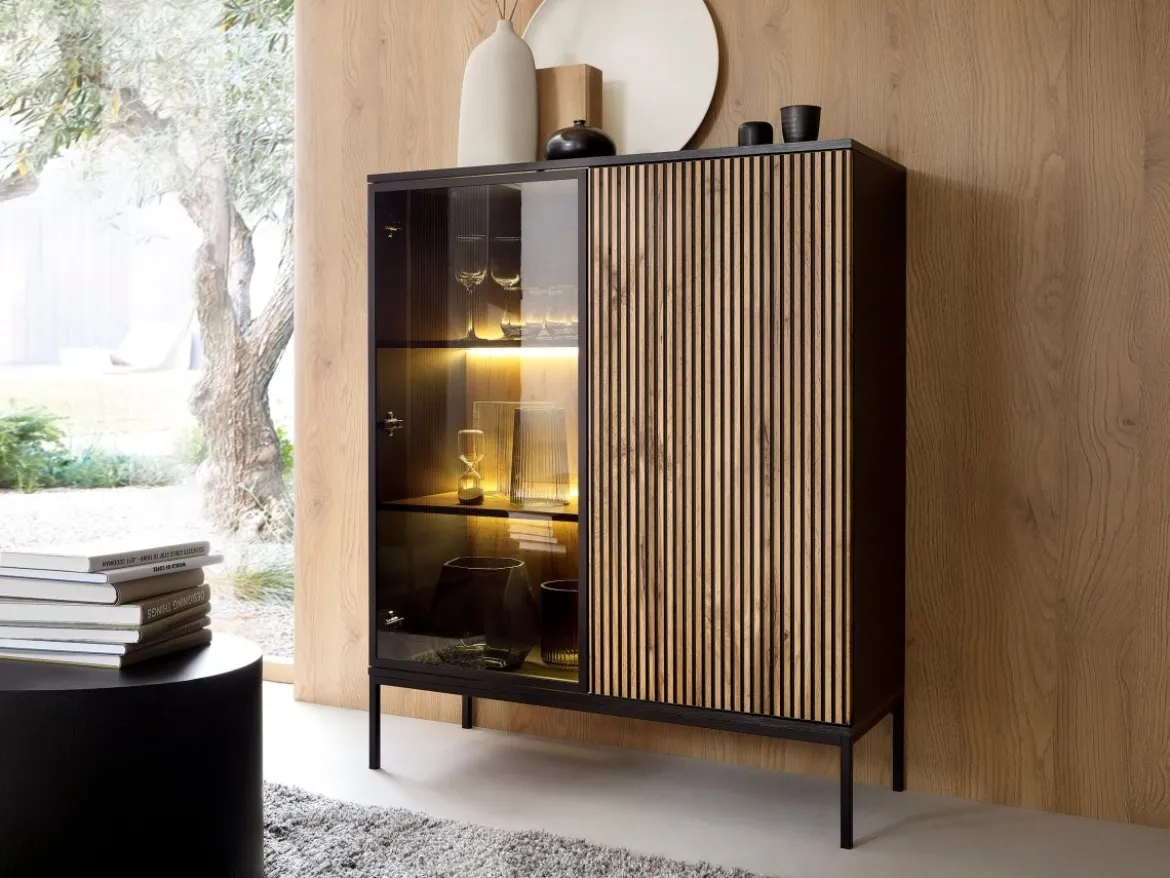 Designer Vitrine Nayra inkl. LED