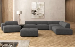 Designer Wohnlandschaft Calm mit Beistellhocker in Bouclé