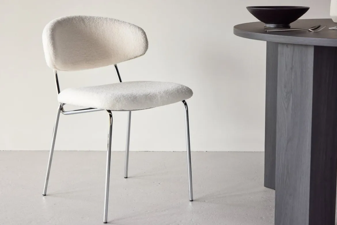 2er Set - Stuhl Seville mit Bouclé-Bezug für Wärme und Struktur