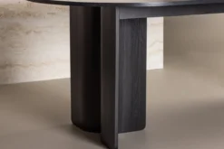 Esstisch Alura - im harmonischen Design mit eleganter Note
