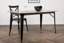 Esstisch Elani - vereint klassisches Design mit moderner Leichtigkeit