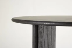 Esstisch Elara - in zeitlosem Design mit Alltagstauglichkeit