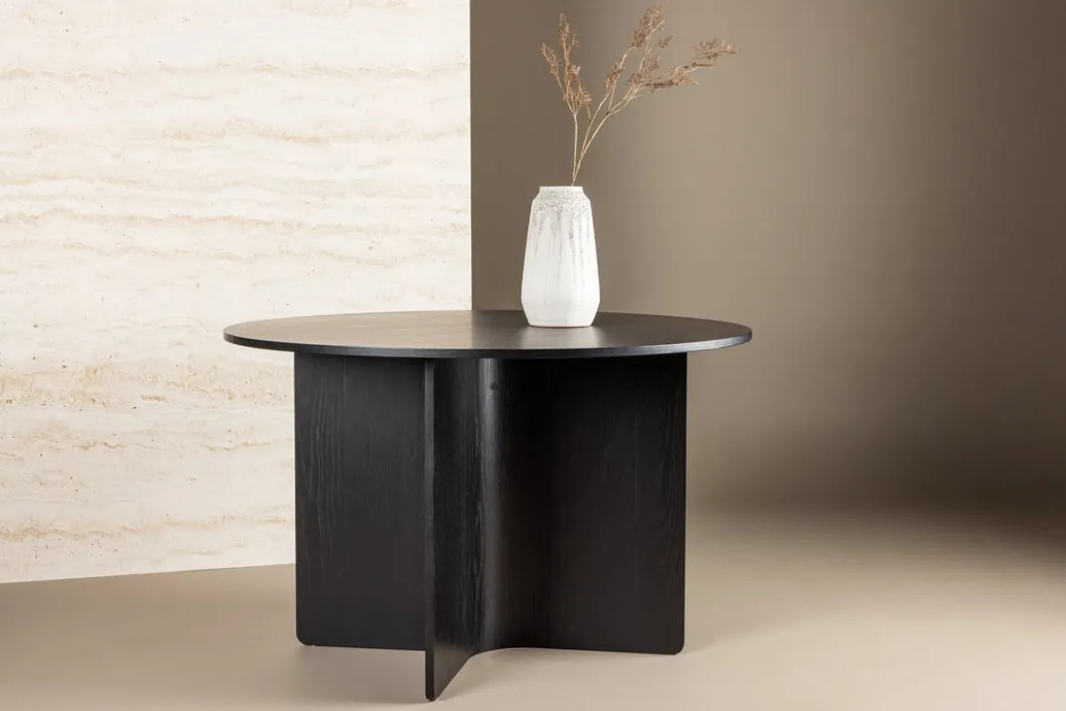 Esstisch Isola - im harmonischen Design mit eleganter Note