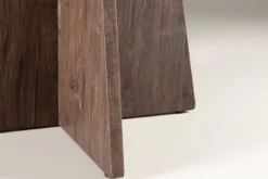 Esstisch Liora - elegante Mokka-Oberfläche bringt Wärme in den Raum