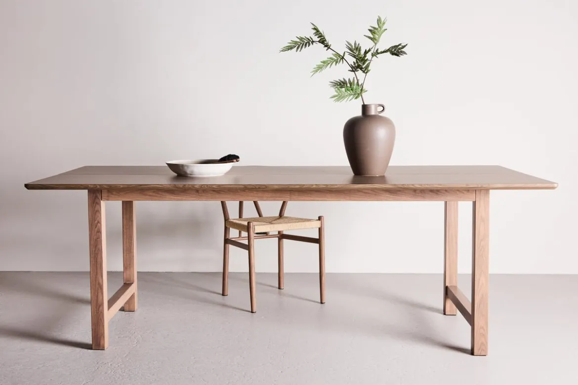 Esstisch Marlow - mit natürlicher Holzoptik