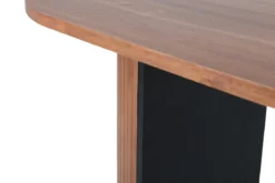 Esstisch Moani - mit robusten Gestell im gerippten Design