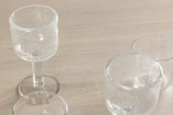 Esstisch Nuvira - ein rechteckiger Tisch für Familie und Freunde