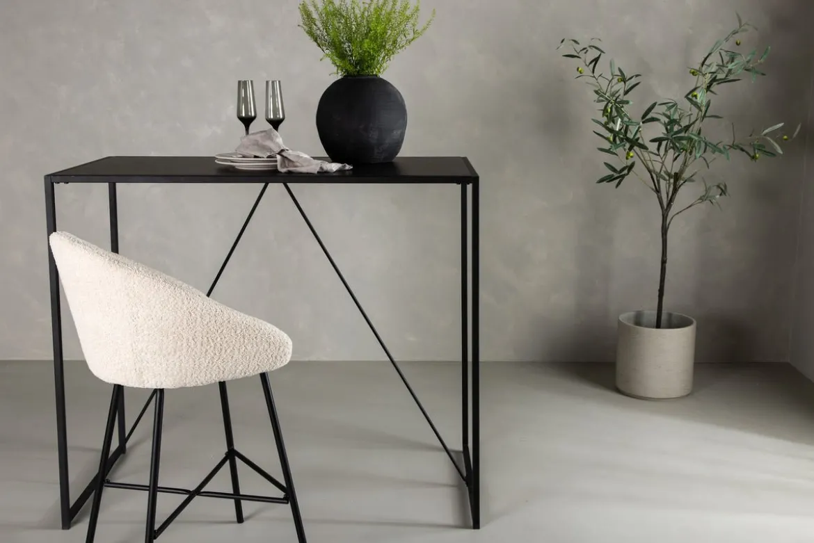 Esstisch Oliana - im minimalistischen, skandinavischen Design