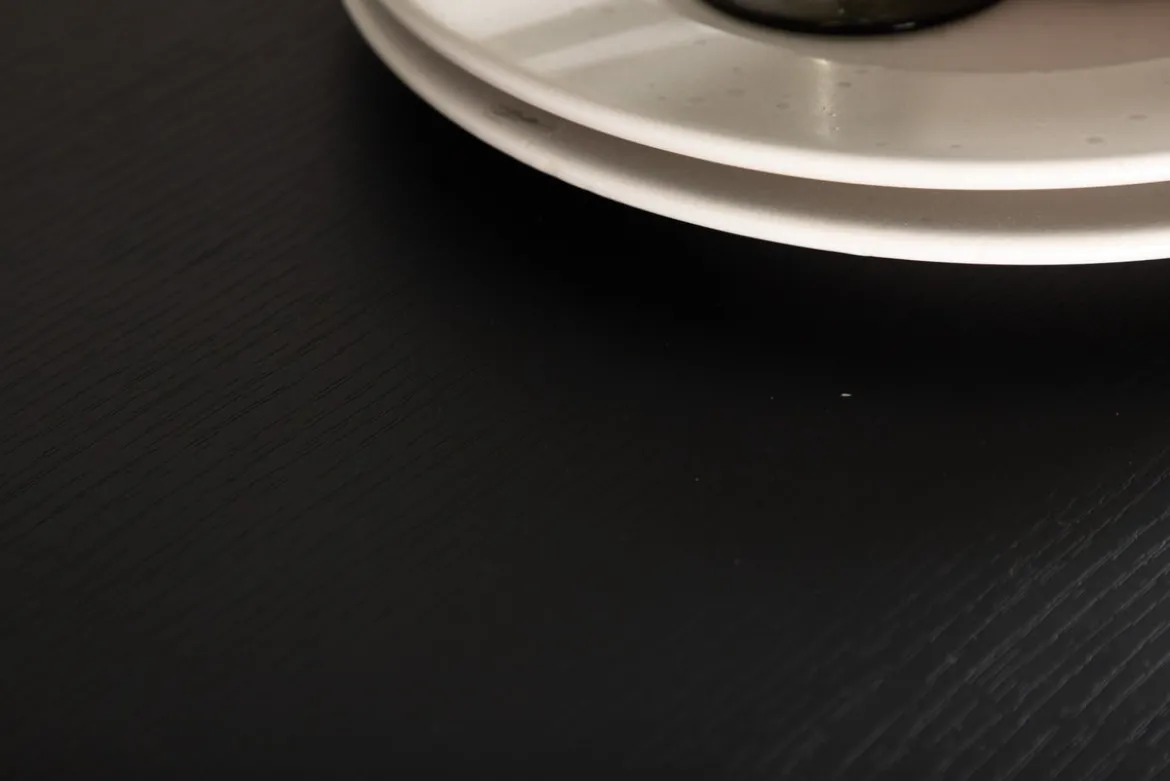Esstisch Oliana - im minimalistischen, skandinavischen Design