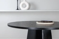 Esstisch Talia - ein runder Tisch im modernen Design