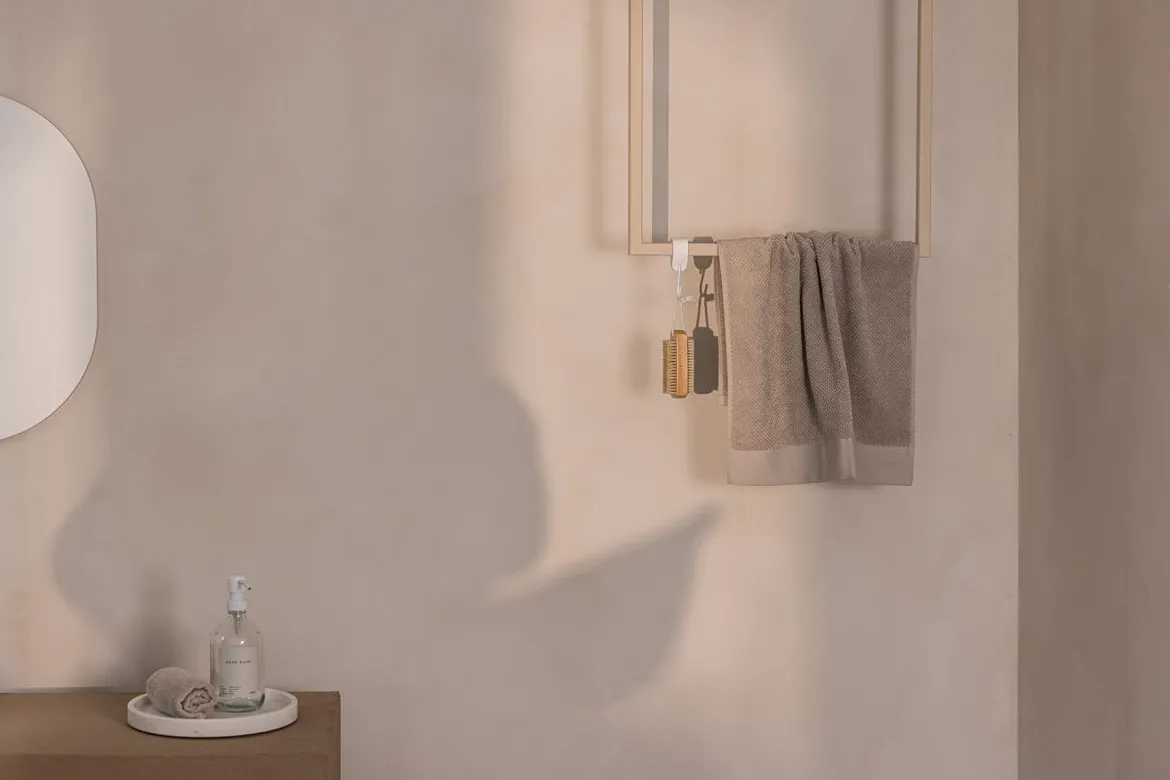Garderobe/Handtuchhalter Tensi – Minimalistisches Design zur Deckenmontage