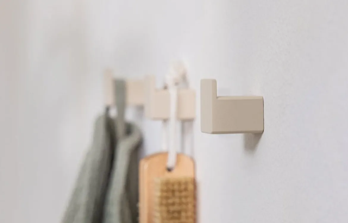 Garderobe/Kleiderhaken Palo – Minimalistische Wandhaken im 3er- oder 6er-Set